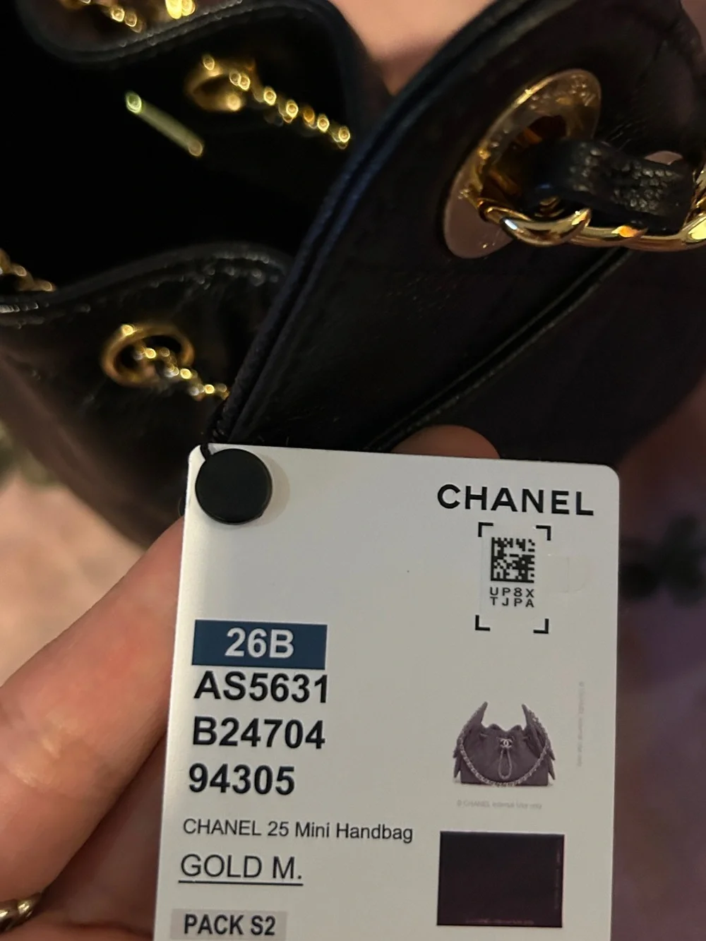 CHANEL Black Quilted Leather Drawstring Shoulder Bag with Gold Chain #authentic